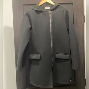 Betsy Johnson Performance Lightweight Jacket - Medium